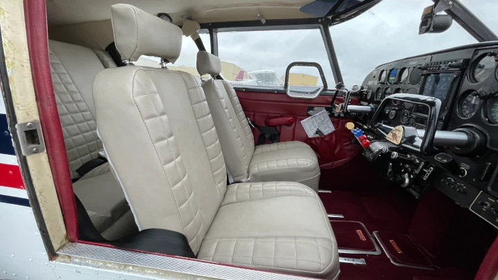 summit-flight-academy-pilot-cockpit-of-N7664Y-Piper-Twin-Comanche.webp
